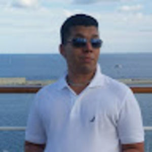 Meet your Posher, Derek